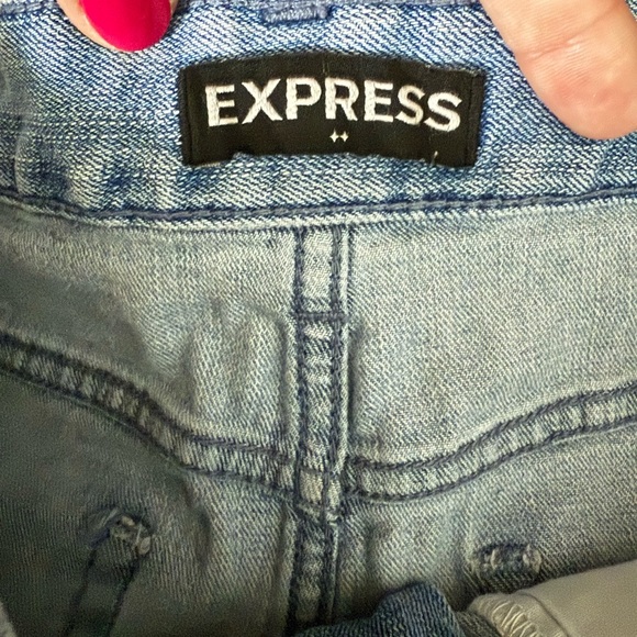 Express shortie low rise shorts • Women’s size 8 - Picture 7 of 7